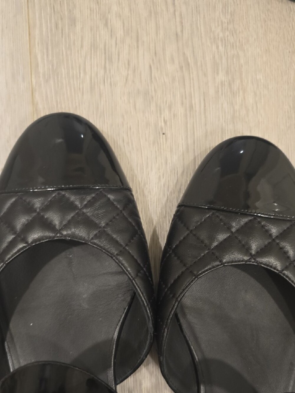 CHANEL Black Quilted Patent Leather/leather Cap-Toe Mary Jane Mules WORN TWICE - Picture 3 of 9